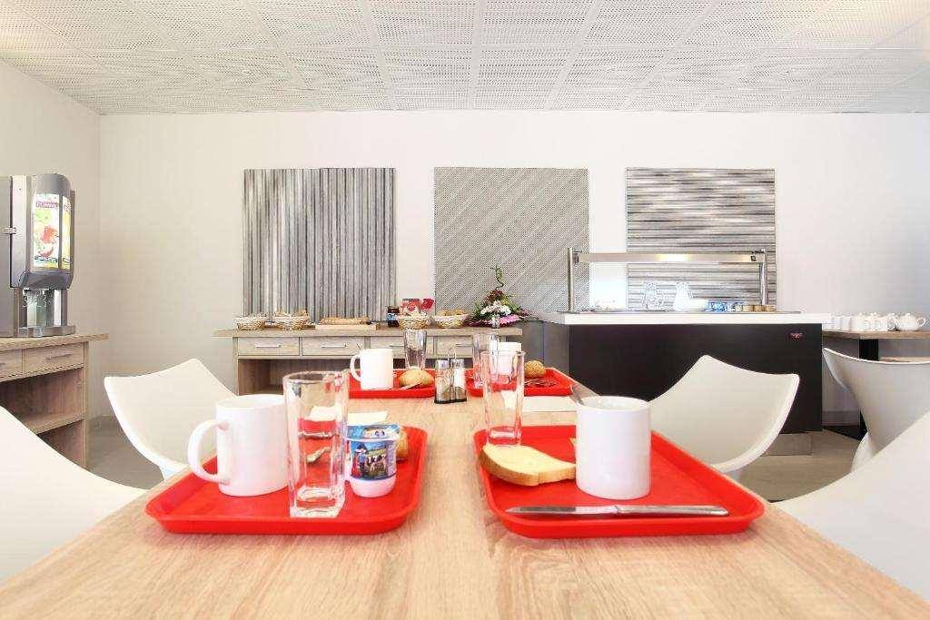 Appart Hotel Odalys City Marseille Le Dome Restaurant foto